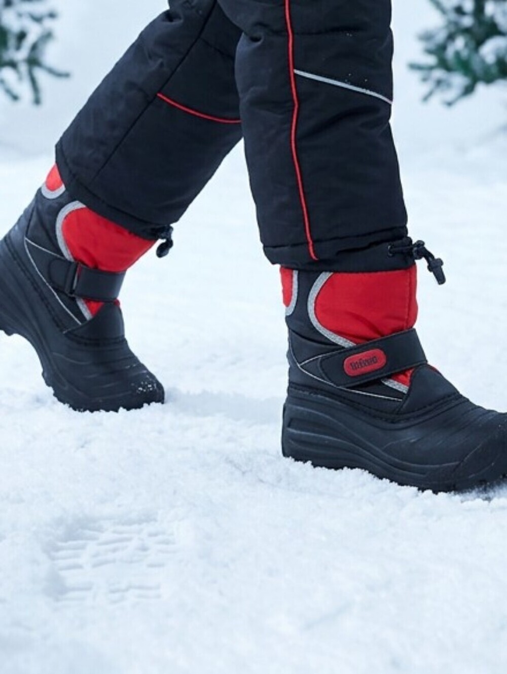 Totes Kids Winter Boots Waterproof Red Black Size 13 KIDS